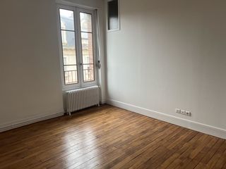  Appartement � louer 4 pi�ces 124 m�