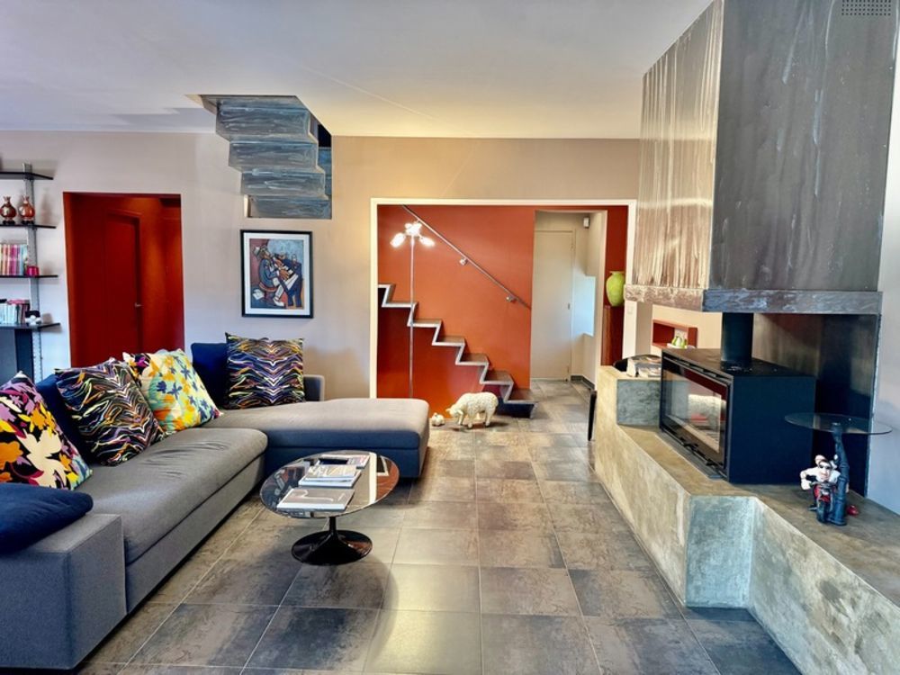 � vendre  Maison Opp�de (84580)