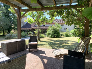  Maison � vendre 15 + pi�ces 420 m�