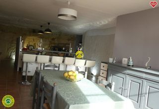  Maison � vendre 8 pi�ces 220 m�