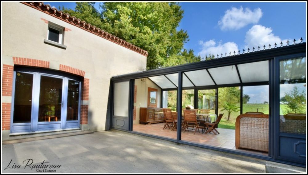 � vendre  Propri�t�/ch�teau Chavagnes-en-Paillers (85250)