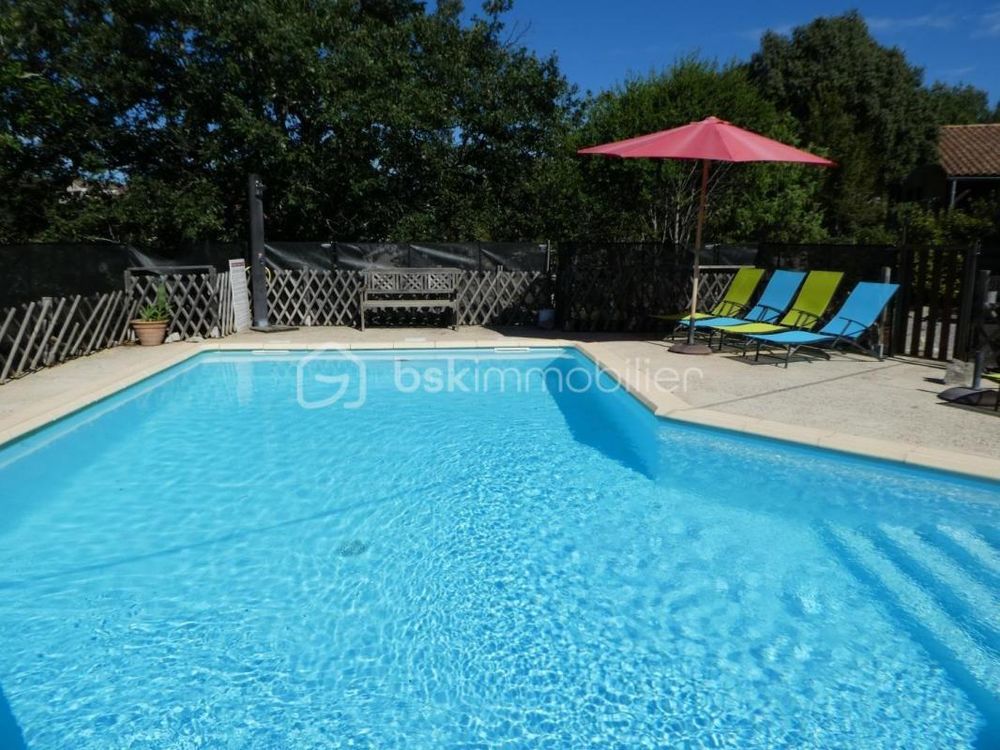 � vendre  Maison Labeaume (07120)