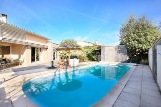  Villa � vendre 5 pi�ces 177 m�