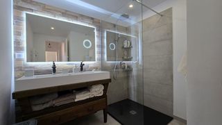  Appartement � vendre 4 pi�ces 105 m�