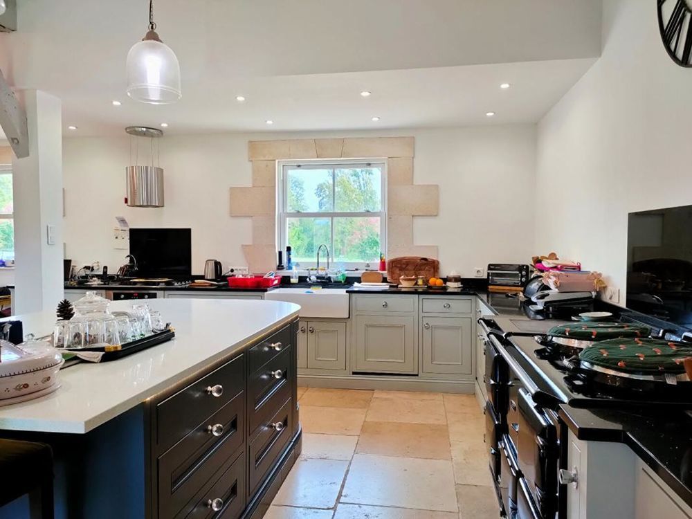 � vendre  Propri�t�/ch�teau Saint-Seurin-de-Prats (24230)