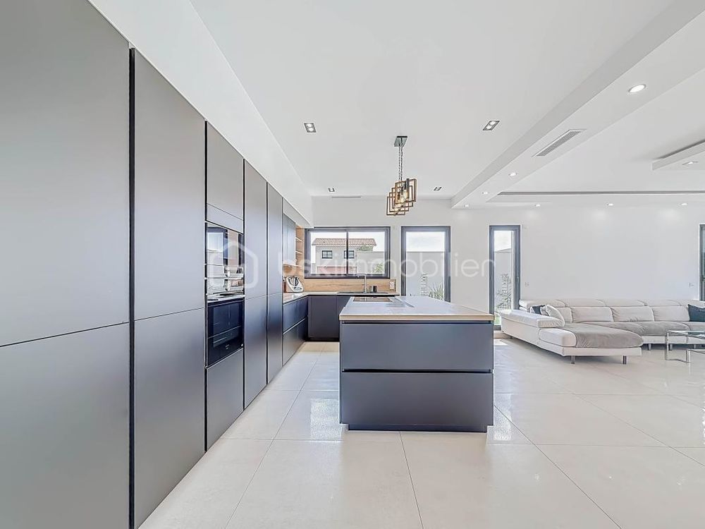 � vendre  Maison Montarnaud (34570)