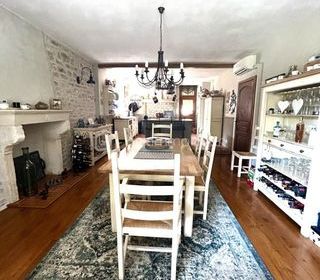  Propri�t�/ch�teau � vendre 6 pi�ces 175 m�