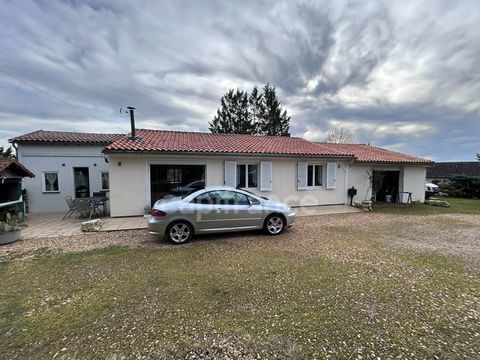   Dpt Dordogne (24), � vendre SAINT JORY LAS BLOUX maison P4 de 127 m� - Terrain de 3 670,00 m� - Plain pied Maison - 4 pi�ce(s) - 127 m�