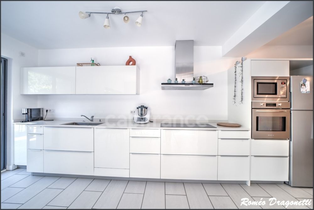 � vendre  Duplex/triplex Pr�vessin-Mo�ns (01280)