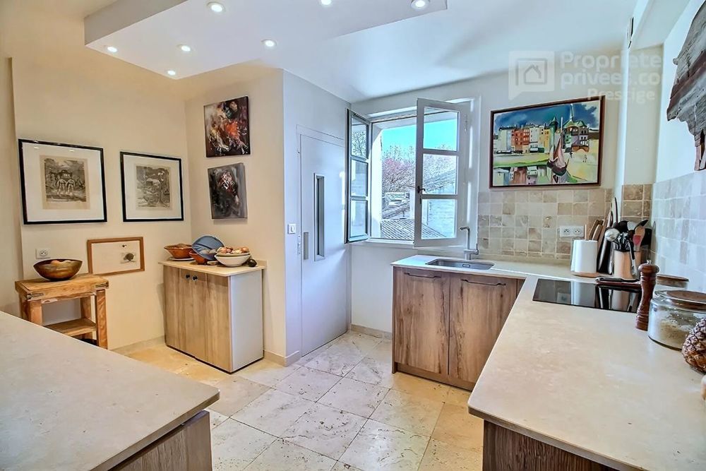 � vendre  Appartement Uz�s (30700)