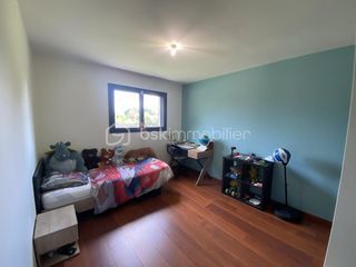  Villa � vendre 6 pi�ces 244 m�