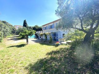  Propri�t�/ch�teau � vendre 9 pi�ces 225 m�