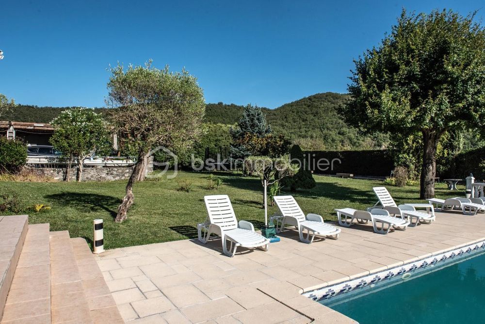 � vendre  Villa Villeneuve-de-Berg (07170)