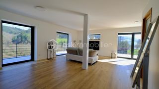  Villa � vendre 4 pi�ces 175 m�