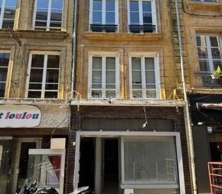  Immeuble � vendre 6 pi�ces 109 m�