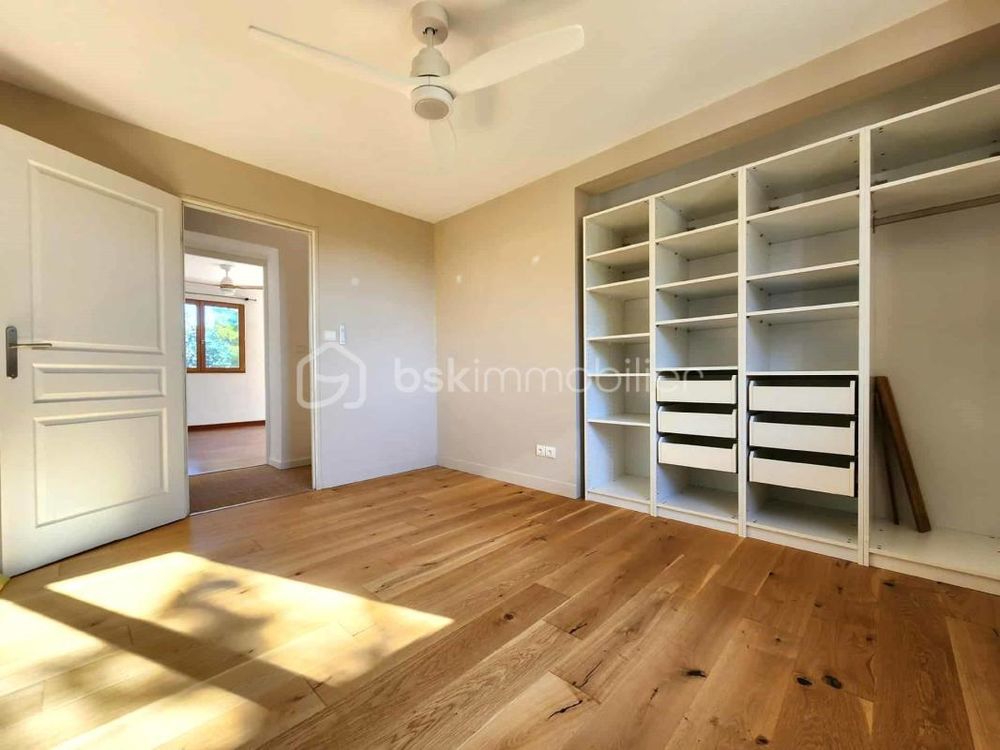 � vendre  Villa P�zenas (34120)