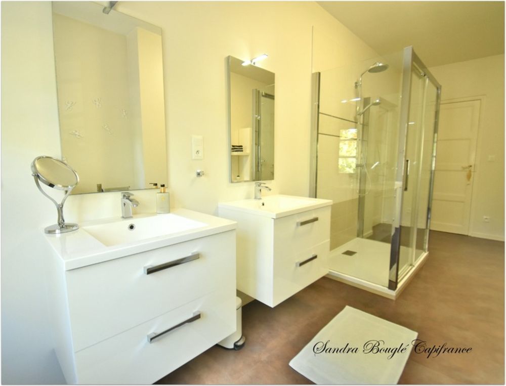 � vendre  Maison Laval (53000)