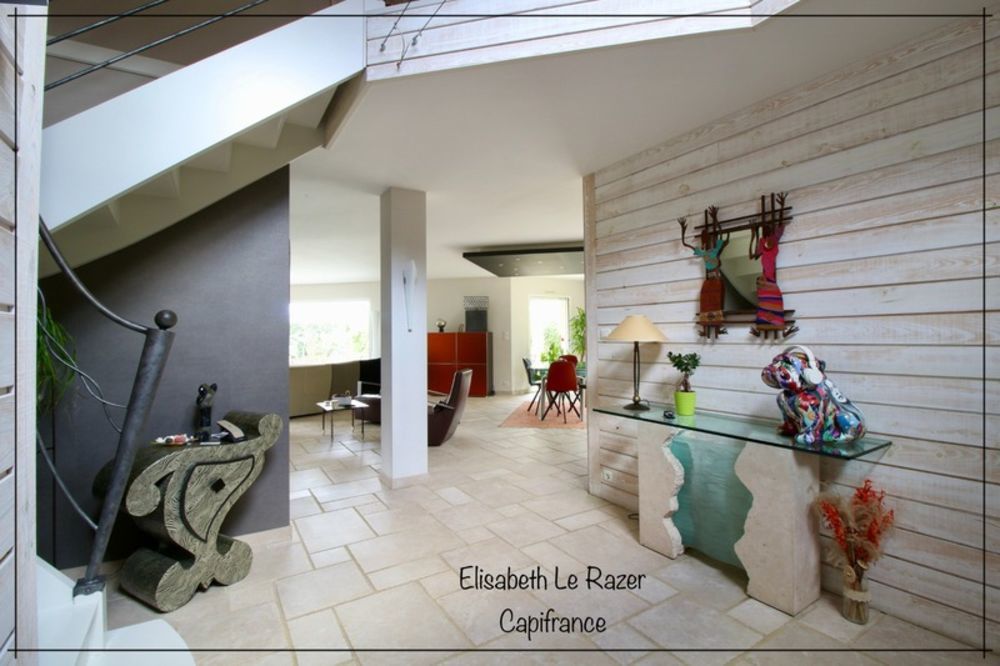 � vendre  Maison Avrill� (49240)