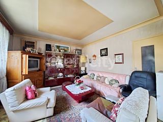  Maison � vendre 8 pi�ces 210 m�