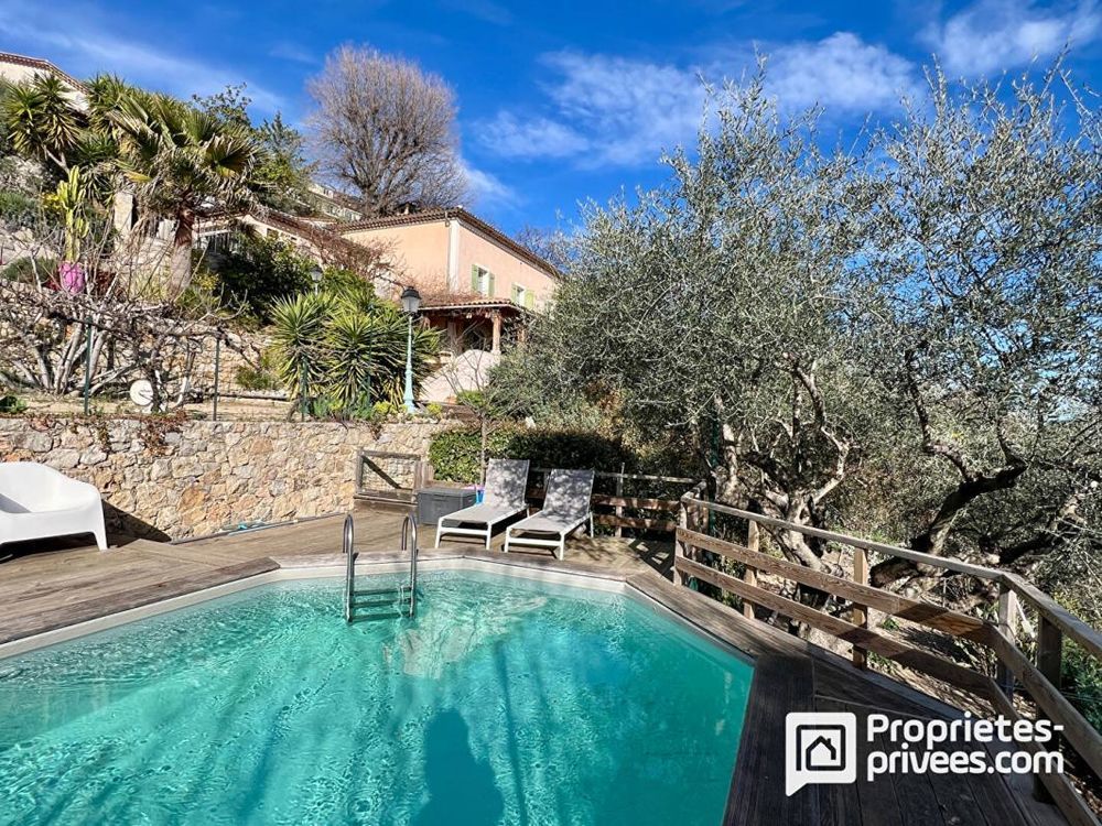 � vendre  Maison Montauroux (83440)