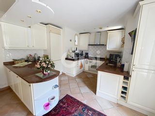  Appartement � vendre 4 pi�ces 133 m�