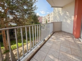  Appartement � vendre 4 pi�ces 95 m�