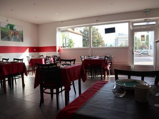  Immeuble � vendre 10 pi�ces 329 m�