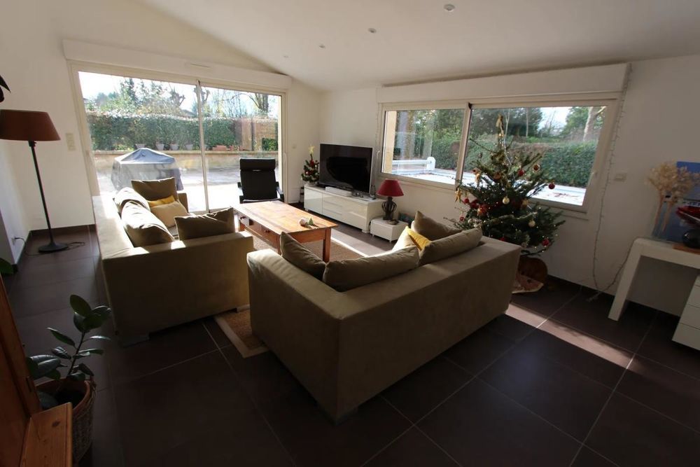 � vendre  Maison Ambar�s-et-Lagrave (33440)