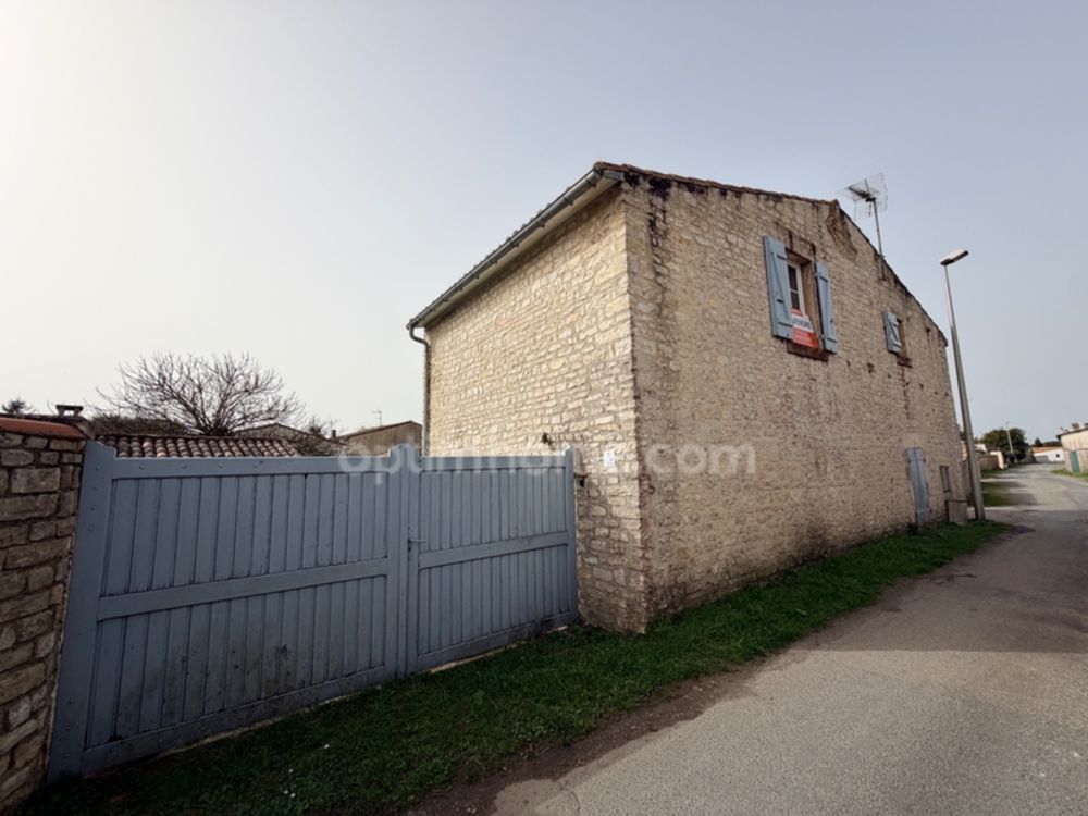 � vendre  Maison Sainte-Marie-de-R� (17740)