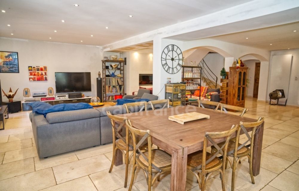 � vendre  Propri�t�/ch�teau Graveson (13690)