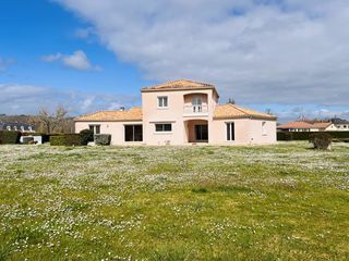  Maison � vendre 7 pi�ces 181 m�