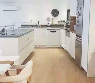  Loft � vendre 3 pi�ces 125 m�