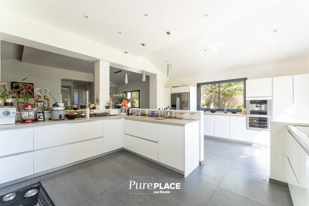 � vendre  Maison Allauch (13190)