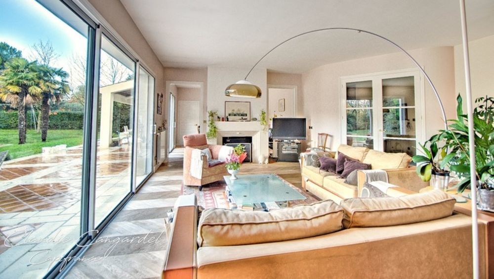 � vendre  Propri�t�/ch�teau Marsilly (17137)