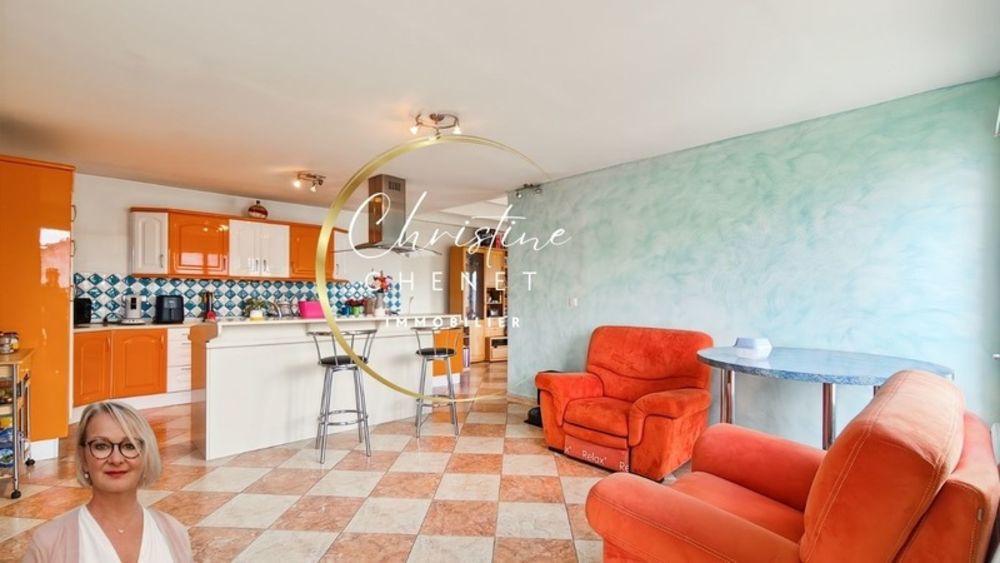 � vendre  Propri�t�/ch�teau Saint-Laurent-d'Aigouze (30220)