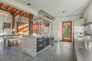  Maison � vendre 8 pi�ces 328 m�