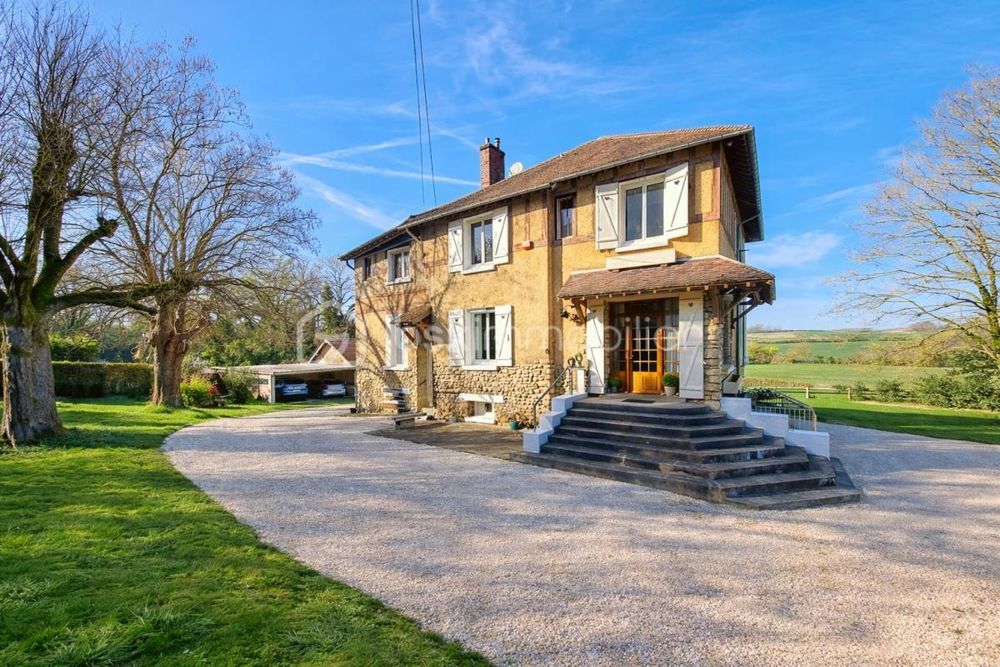 � vendre  Propri�t�/ch�teau Berville (95810)