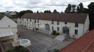  Propri�t�/ch�teau � vendre 11 pi�ces 420 m�