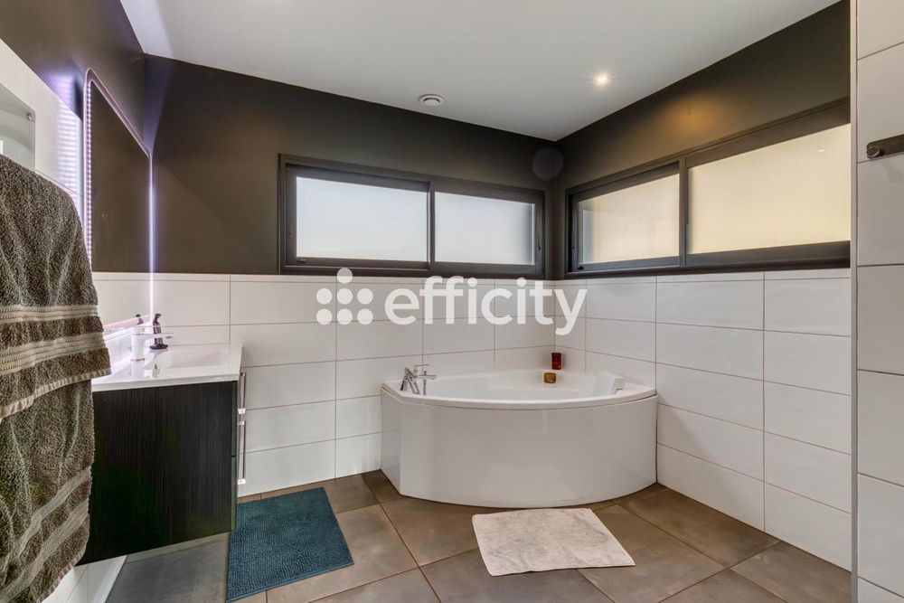 � vendre  Maison Tresserve (73100)