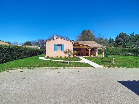   Maison Regusse individuelle de plain-pied de 82 m2 avec garage de 45 m2 sur une parcelle de 1115 m2 Maison - 3 pi�ce(s) - 82 m�