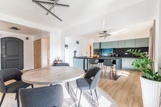  Maison � vendre 7 pi�ces 200 m�