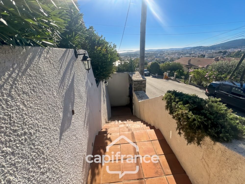 � vendre  Villa Hy�res (83400)