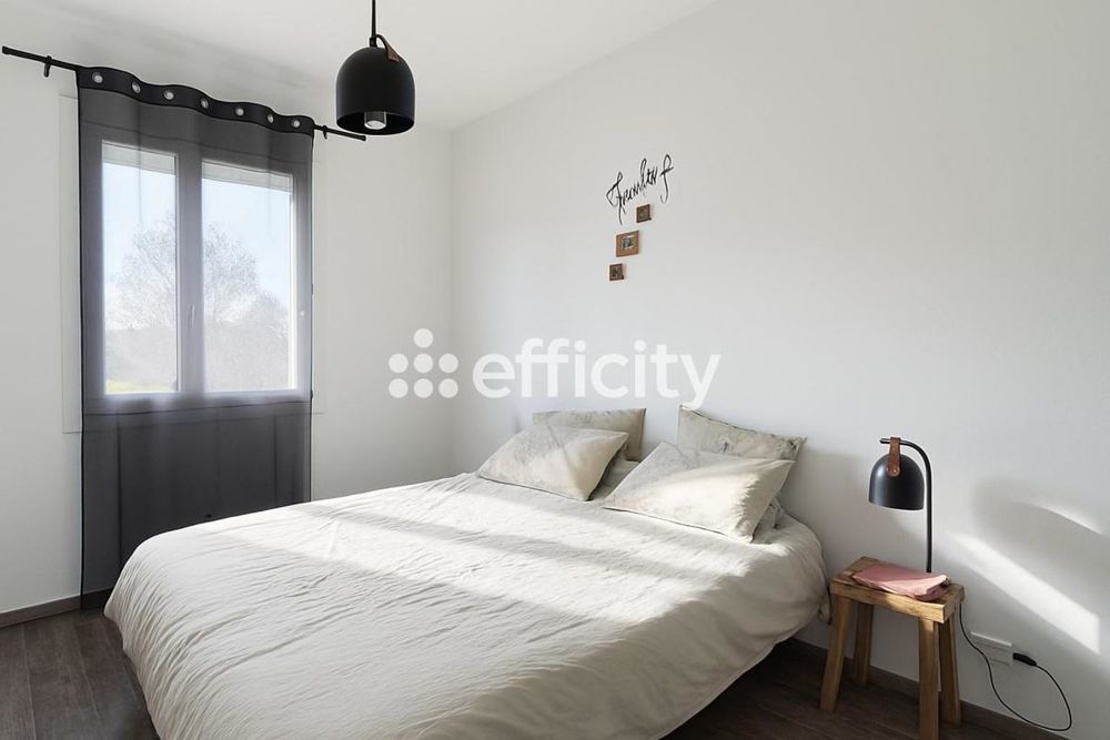 � vendre  Villa Bouc-Bel-Air (13320)