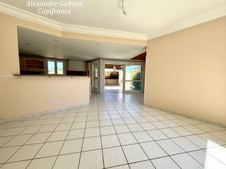  Maison � vendre 9 pi�ces 206 m�