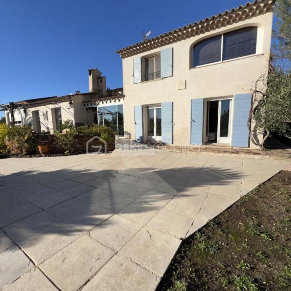 � vendre  Maison Roquebrune-sur-Argens (83520)