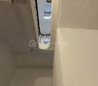  Immeuble � vendre 15 + pi�ces 550 m�