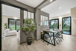  Villa � vendre 10 pi�ces 185 m�