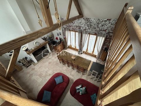   Long�re Maison - 8 pi�ce(s) - 230 m�