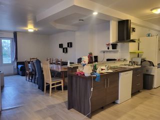  Immeuble � vendre 15 + pi�ces 1079 m�