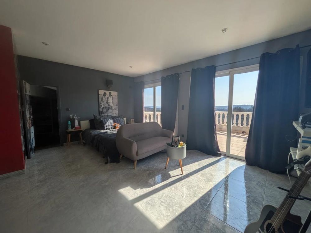 � vendre  Propri�t�/ch�teau Bages (11100)